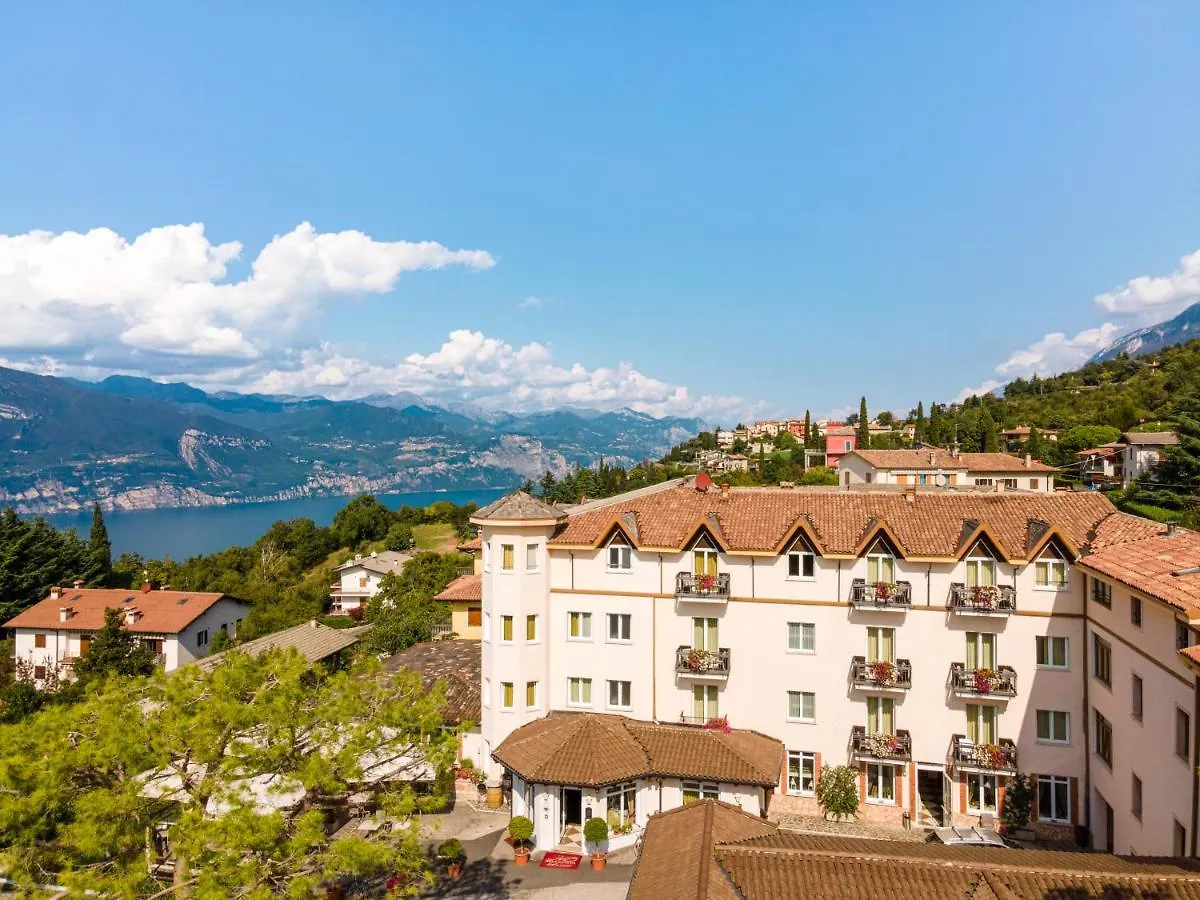 Hotel Bellavista San Zeno di Montagna 3*,  Italie