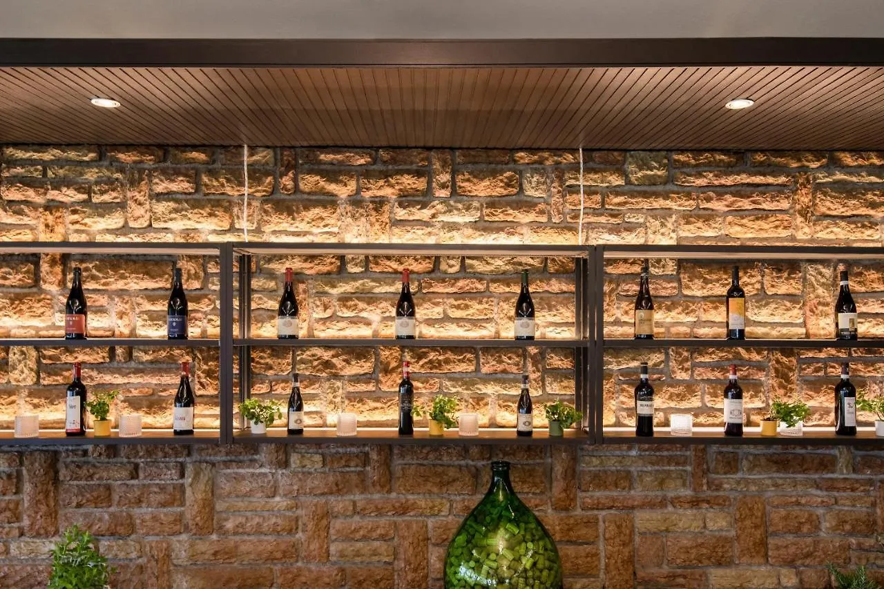 Hotel Bellavista Сан-Дзено-ди-Монтанья