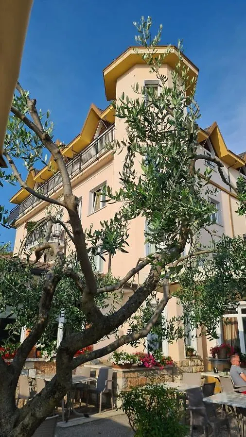 Hotel Bellavista San Zeno di Montagna